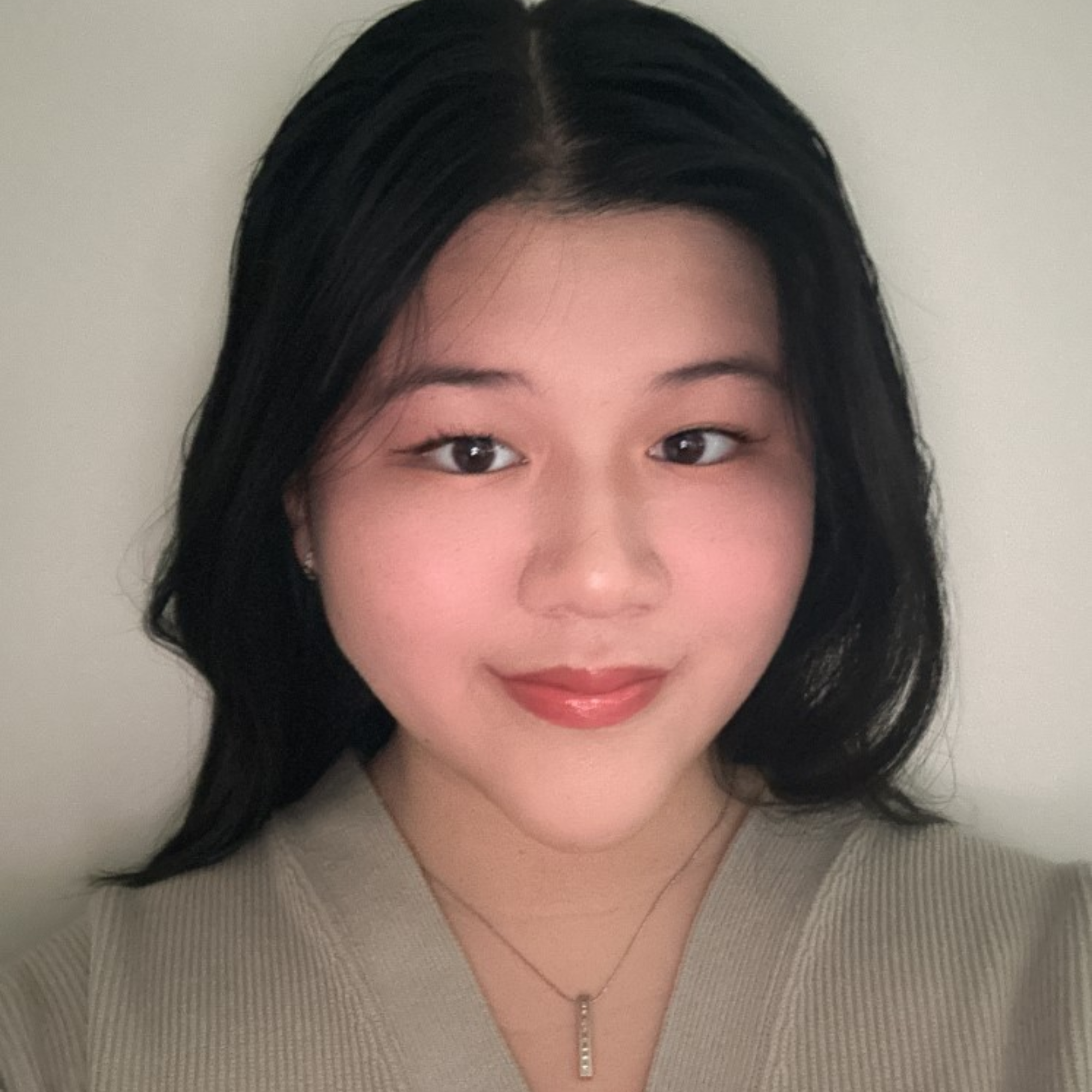 Bulletin Editor Serena Zheng